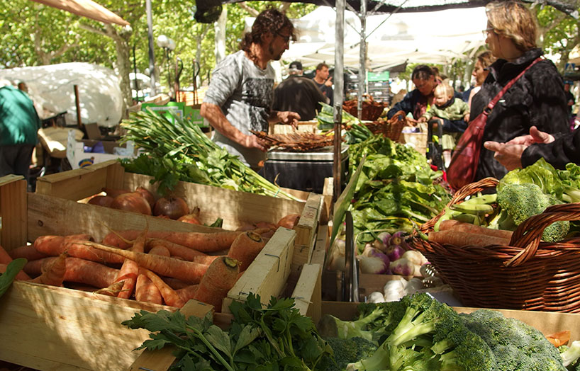 parada al mercat d'aliments bio